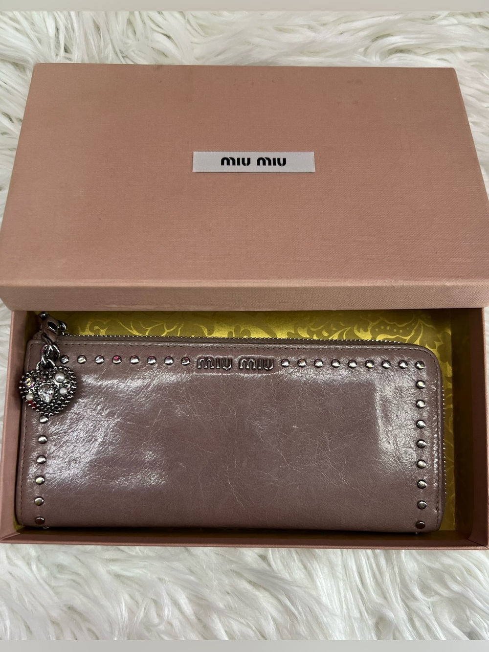 Miu Miu Pink Studded Leather Zip Wallet with Heart Charm - Picture 9 of 9